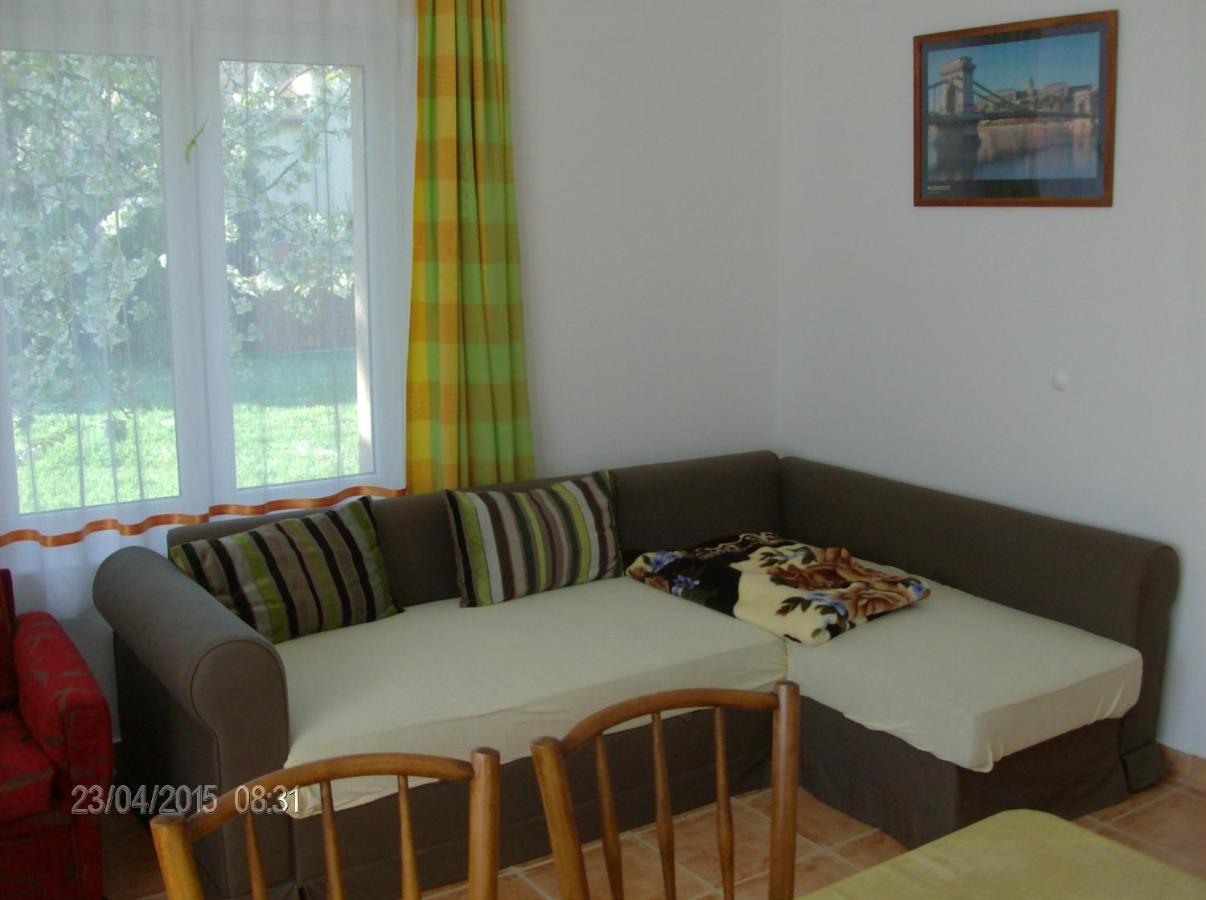 Magnolia Apartman Хевіз Екстер'єр фото